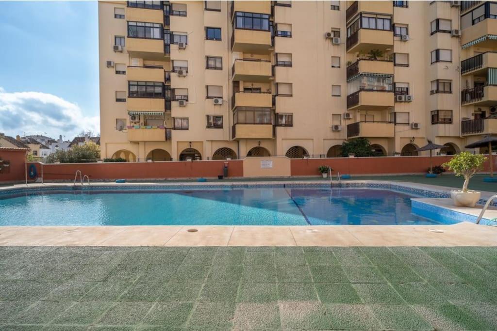 Piso En Malaga. Fuengirola